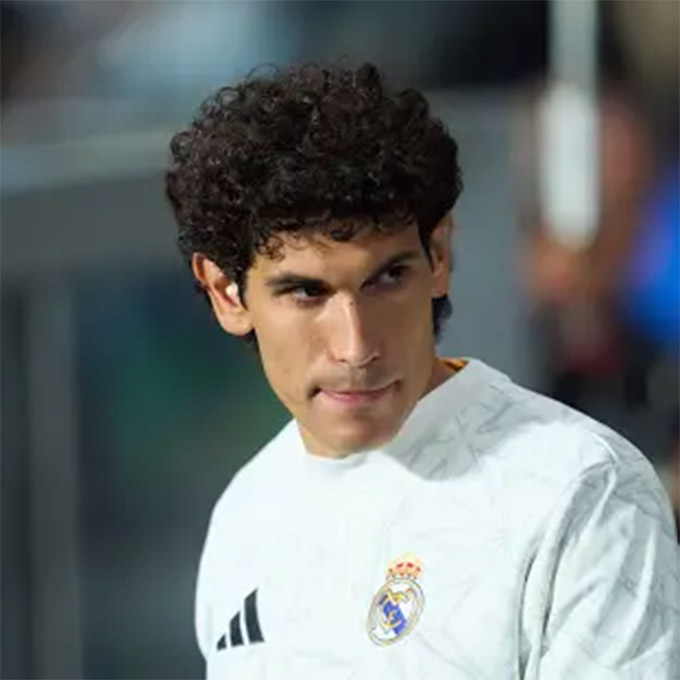 Jesus Vallejo sẽ phải ra đi trong tháng 1 hoặc ở hè 2025