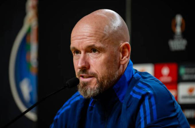 HLV Ten Hag đang là người chịu sức ép lớn nhất tại Man United sau hàng loạt kết quả kém cỏi của đội. Nhưng trong buổi họp báo mới nhất, nhà cầm quân người Hà Lan khẳng định rằng mình không quan tâm đến viễn cảnh bị sa thải sớm